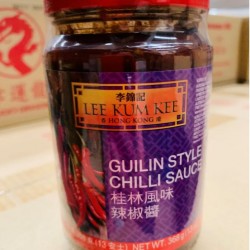 Lee Kum Kee Guilin Style Chilli Sauce 368g 
